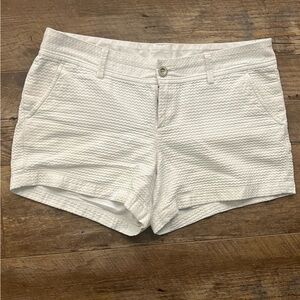 Lilly Pulitzer “The Callahan Short” size 12, White, 5”